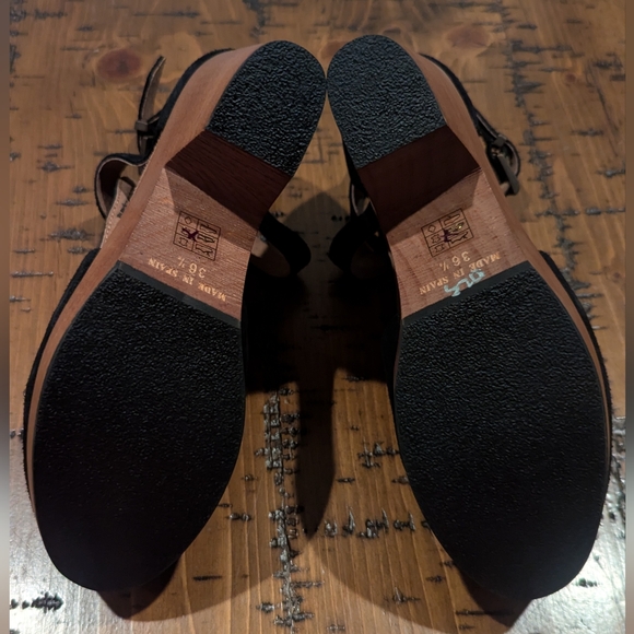 F.P. sz.6.5 (36.5) Cedar Clog Platform Suede - Picture 9 of 14